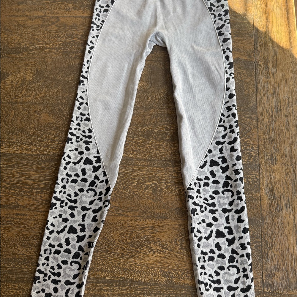 Leopard Print Gray Yoga Pants